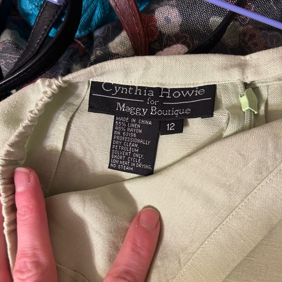 Cynthia Howie Light Green Skirt Set Spring Wedding Guest - Picture 5 of 5